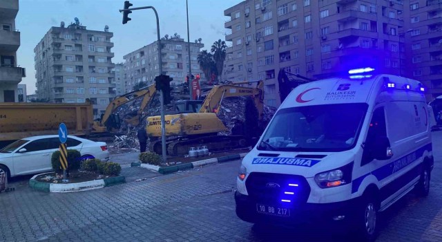 Balıkesirden deprem bölgesine gönül köprüsü