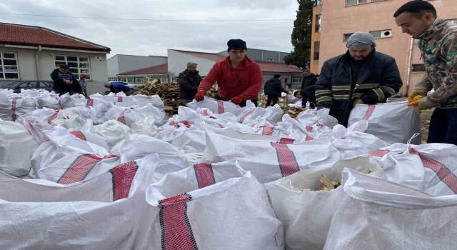 Bartında deprem bölgeleri için gönüllü seferberlik hali sürüyor