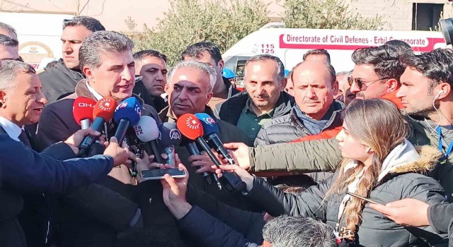 Barzani, depremin vurduğu İslahiyede: Türkiye güçlü yönetimiyle bu acıları geride bırakacaktır