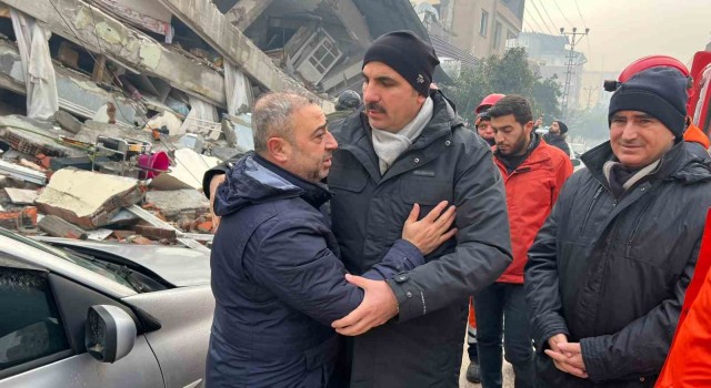 Başkan Altay Hatayda koordinasyon çalışmalarına katılıyor
