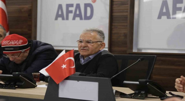 Başkan Büyükkılıç, Vali Çiçek başkanlığında Deprem Kriz Masasına katıldı