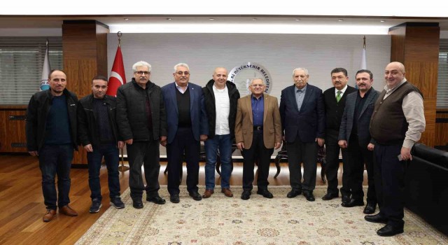 Başkan Büyükkılıça esnaflardan ziyaret