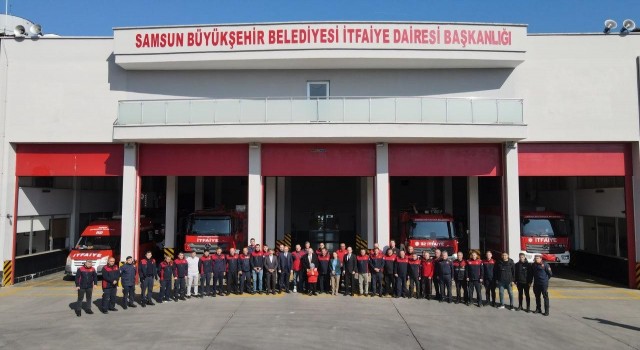 Başkan Demir: “İtfaiye ekiplerimiz kendi canlarını hiçe sayarak, büyük mücadele verdi”