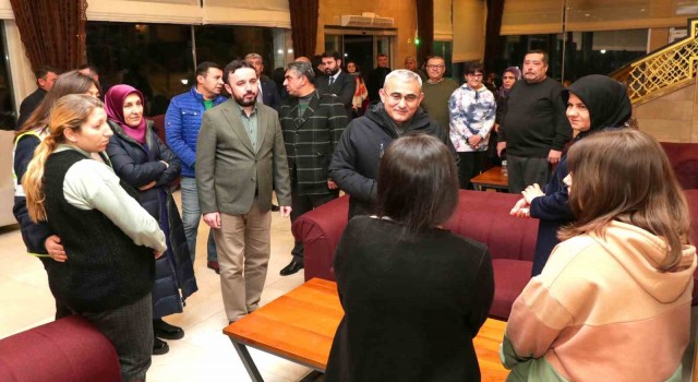 Başkan Işık, Ilıca Harlek Termal Otelde misafir edilen depremzedeleri ziyaret etti
