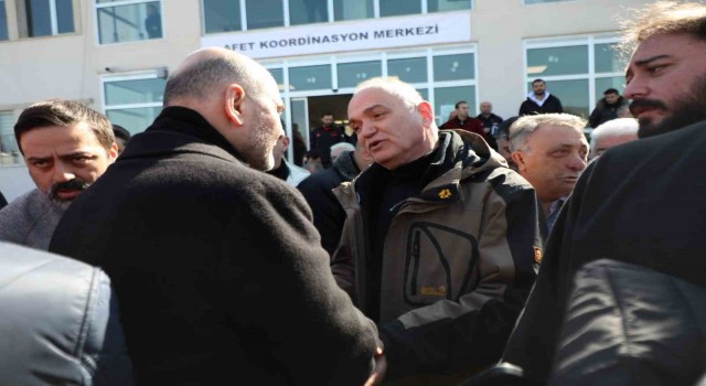 Başkan Özlü afet bölgesi Hatayda
