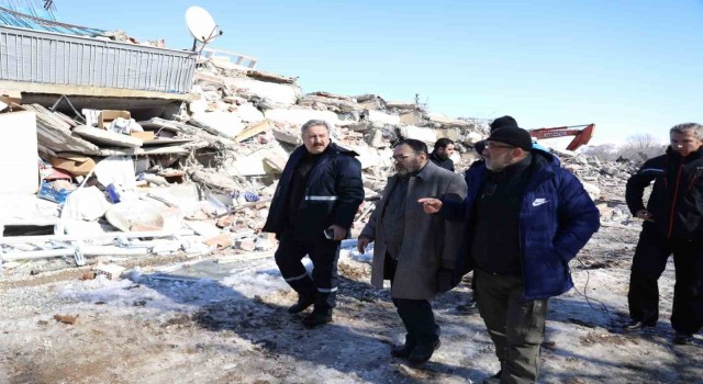 Başkan Palancıoğlu ve teknik ekibi Afşinde incelemelerde bulundu