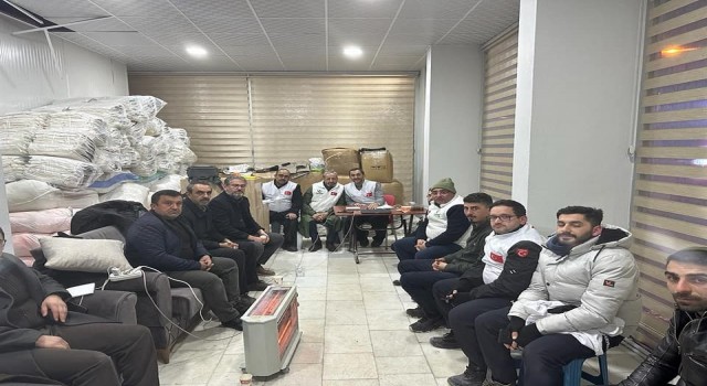 Başkan Suer, Malatyada afetzedelerle buluştu