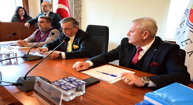Başkan Topaloğlundan İngilterede tanıtım atağı