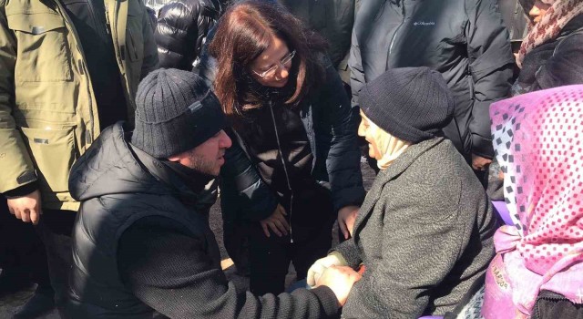 Başkan Tören: “Depremin acısı karşısındaki kurtuluşlar, dayanışma direnci ve umudumuzu artırıyor”