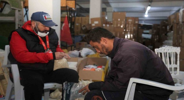 Başkan Yılmaz: Dayanışmayı birlikte büyütüyoruz