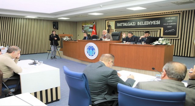 Battalgazide zabıtanın fazla çalışma ücreti bin 325 TLye yükseltildi