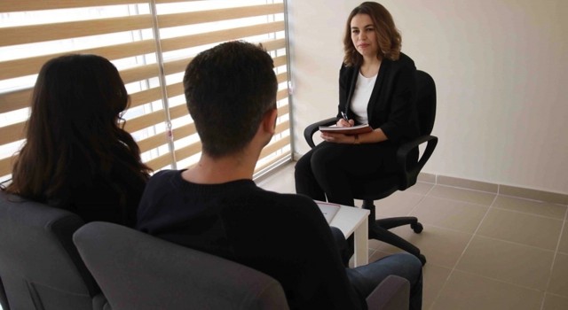 Bayraklıda depremzedelere psikolojik destek