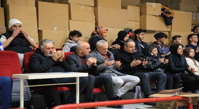 Bayrampaşada depremzedeler için Kuran-ı Kerim okundu