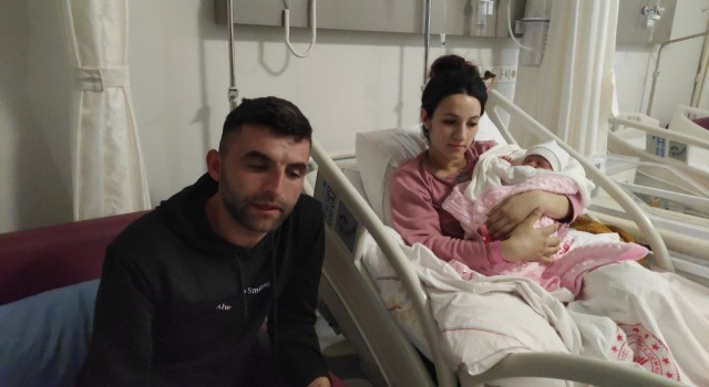 Bebekleri dünyaya gelen depremzede çift: Adını Afet koyacaktık, sonra vazgeçtik