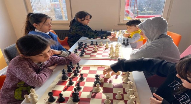 Beyoğlunda ‘Akıl ve Zeka Oyunları Merkezi açıldı