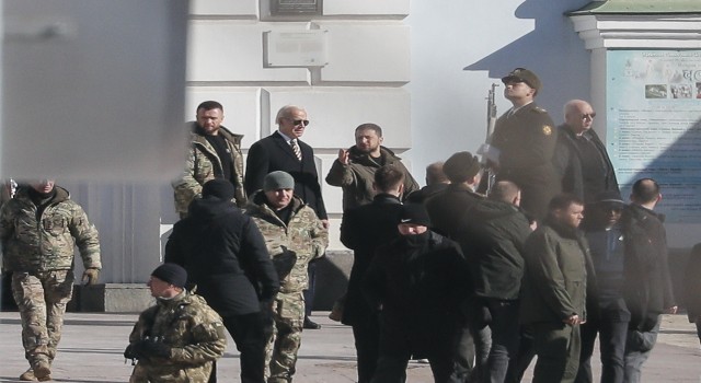 Biden'ın sürpriz Ukrayna ziyareti Rusya'ya bildirilmiş