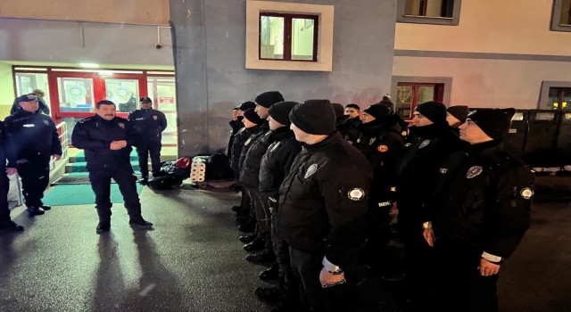 Boludan deprem bölgesine 23 bekçi gönderildi