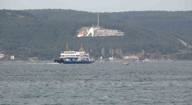 Bozcaada ve Gökçeadaya yarınki bazı feribot seferleri iptal edildi