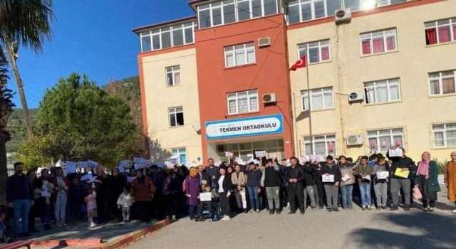Bozyazıda bir okul tahliye edildi