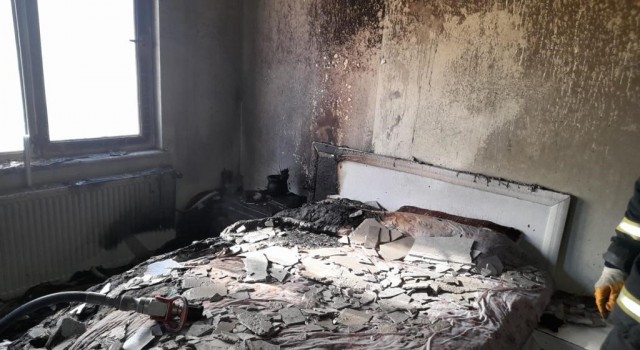 Burdurda evde çıkan yangında 1 kişi dumandan etkilendi