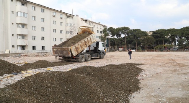 Burhaniyede eski hastane yeri otopark oldu