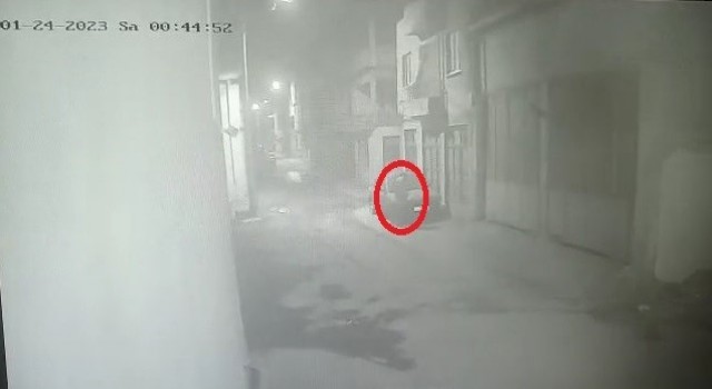 Bursada lüks araçların farlarını çalan şüpheli kıskıvrak yakalandı