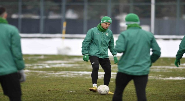 Bursasporda Amed Sportif Faaliyetler maçı hazırlıkları moralsiz devam ediyor