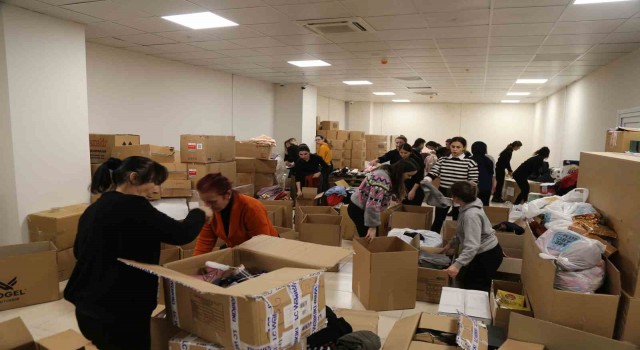 Büyükçekmeceliler Depremzedeler için “Tek Yürek” oldu