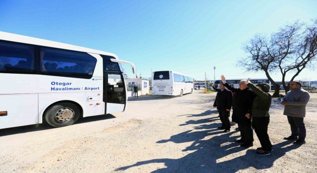 Büyükşehir, depremzedeleri Muğlaya getiriyor
