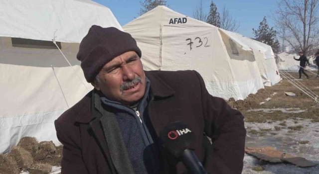 Çadırkentli Nedim amca: “İlk depremden sonra eve girmememiz lazımdı”