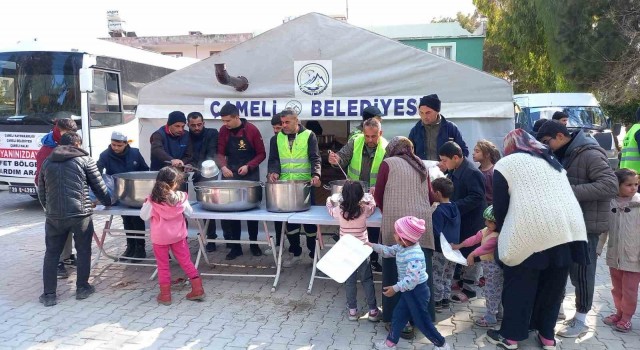 Çameli Belediyesinin sahra mutfağı Hatayda hizmete başladı