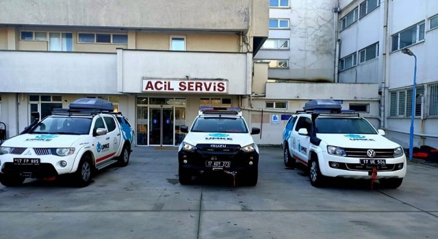 Çanakkaleden UMKE ekipleri deprem bölgesine doğru yola çıktı