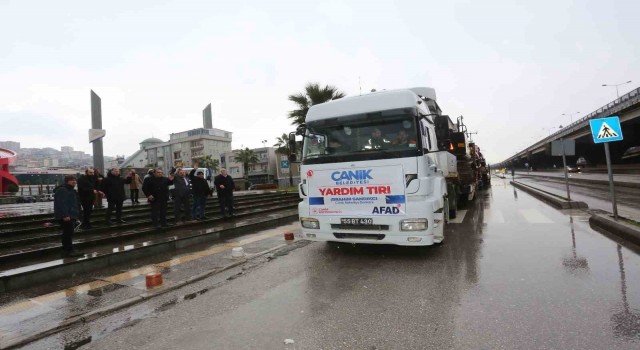 Canikten deprem bölgesine yardım seferberliği