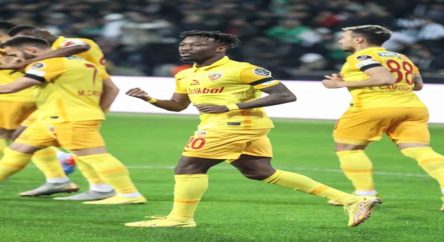 Carlos Mane 2inci golünü attı