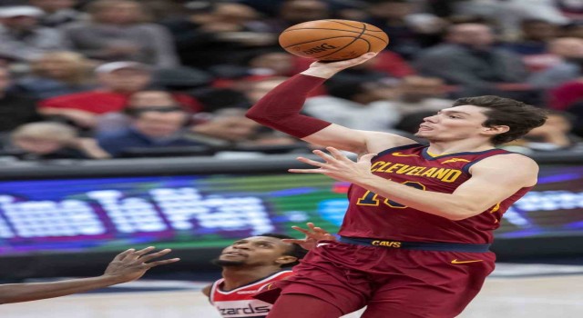 Cedi Osman 21 sayı kaydetti, Cleveland kazandı