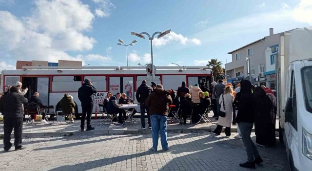 Çeşmede kan bağışı yoğunluğu