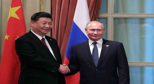 Çin Devlet Başkanı Xinin Putin ile bir araya geleceği iddia edildi