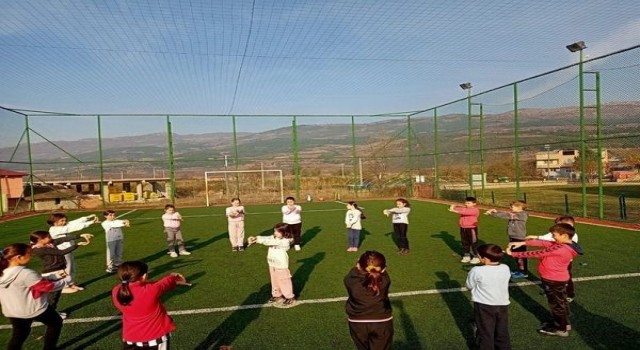 Çocuklar için spor etkinlikleri düzenlendi