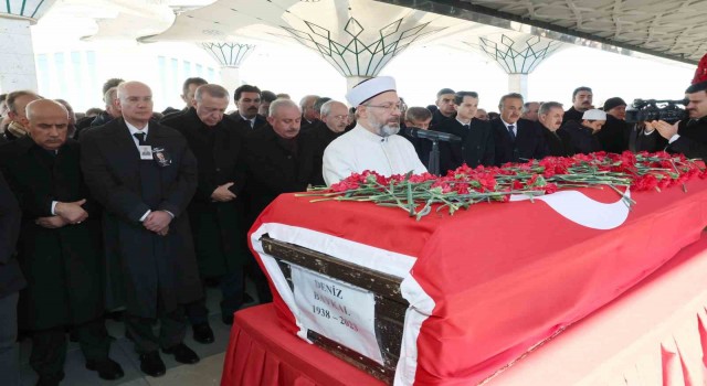 Deniz Baykalın cenaze namazı Ahmet Hamdi Akseki Camiinde kılındı