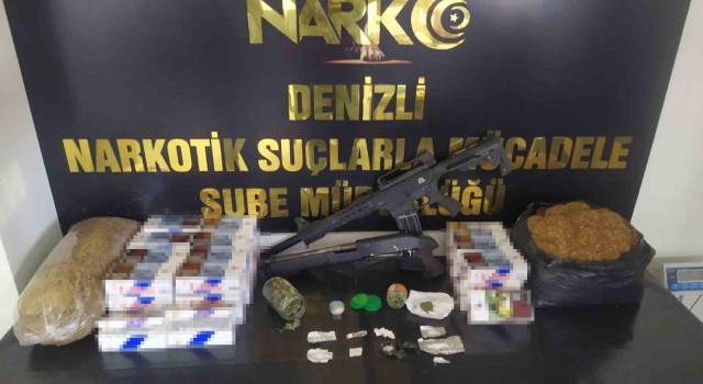 Denizlide 16 zehir taciri tutuklandı