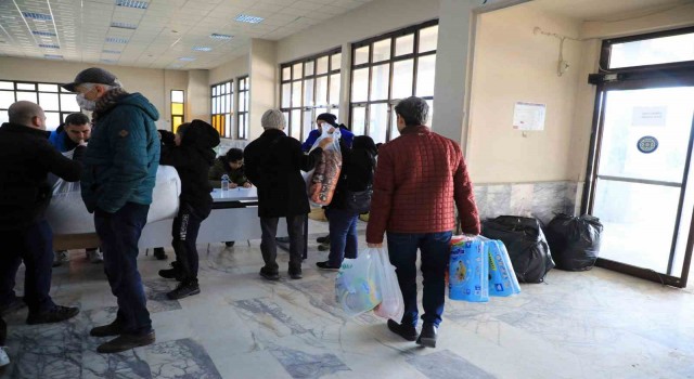 Deprem bölgesi için yardım seferberliği