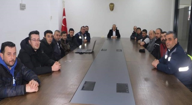 Deprem bölgesinde hayat kurtaran Özel İdare ekipleri döndü