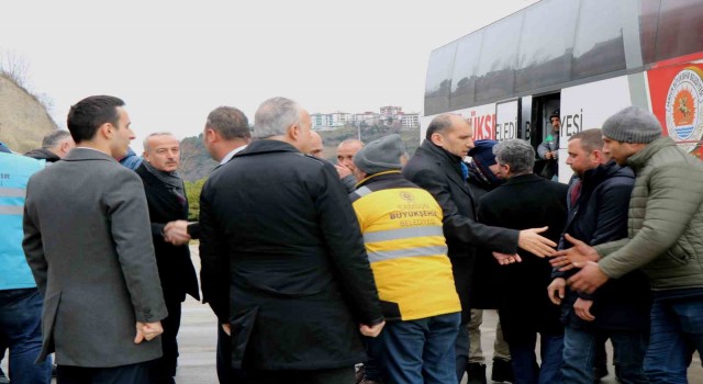 Deprem bölgesindeki ekipler Samsuna 6 depremzede ile birlikte döndü