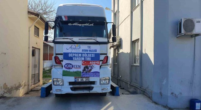 Deprem bölgesine Aydından yem desteği