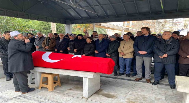 Deprem bölgesine giderken hayatını kaybeden Hüseyin Hamarat son yolculuğa uğurlandı