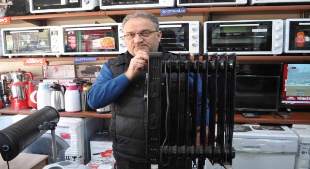 Deprem bölgesine gönderilen elektrikli ısıtıcı ve battaniyelerin stokları tükeniyor