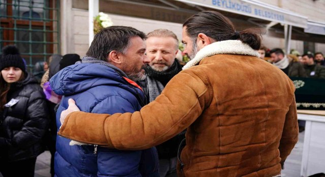 Depremde hayatını kaybeden antrenör Uğur Kurt, son yolculuğuna uğurlandı