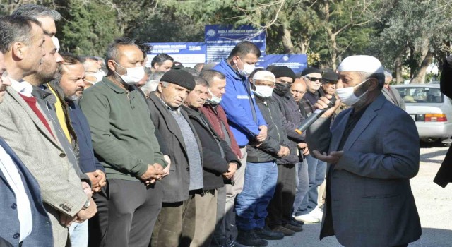 Depremde Hayatını Kaybeden Fethiyeli Sağlık Görevlisi Toprağa Verildi