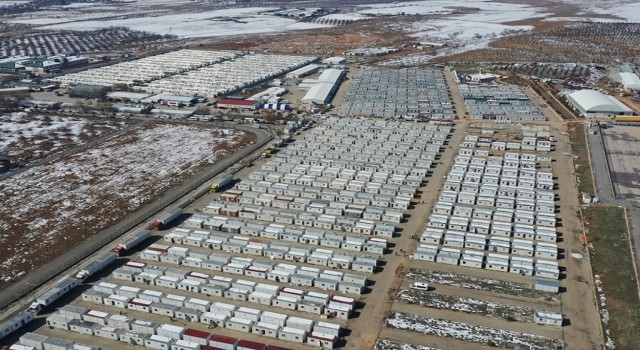 Depremden etkilenenlere kısa çalışma ödeneği ve nakdi ücret desteği