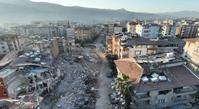 Depremin 9. günü Hataydaki yıkım havadan çekilen görüntülere yansıdı